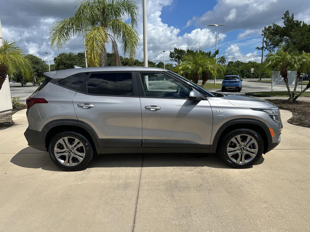 used 2022 Kia Seltos car, priced at $18,999