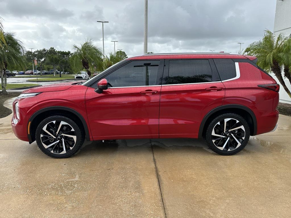 used 2022 Mitsubishi Outlander car, priced at $24,991