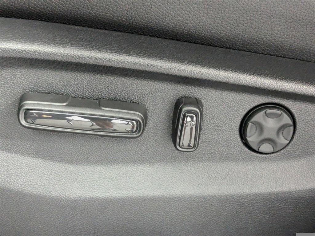 new 2026 Honda Odyssey car, priced at $53,645