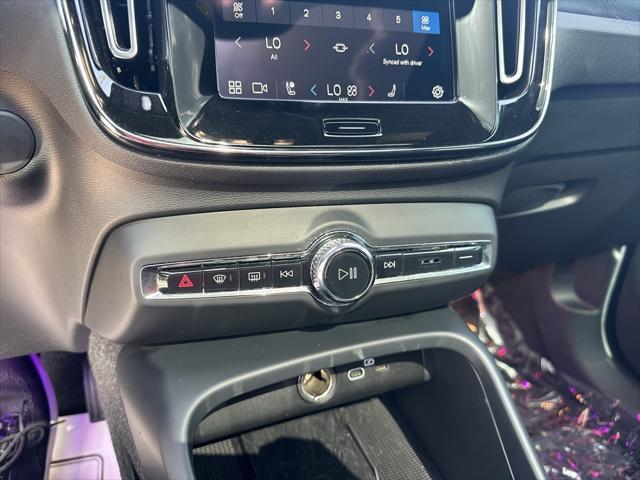 used 2022 Volvo C40 Recharge Pure Electric car, priced at $29,869