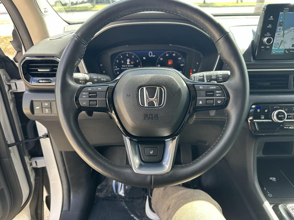 used 2024 Honda Pilot car, priced at $45,544
