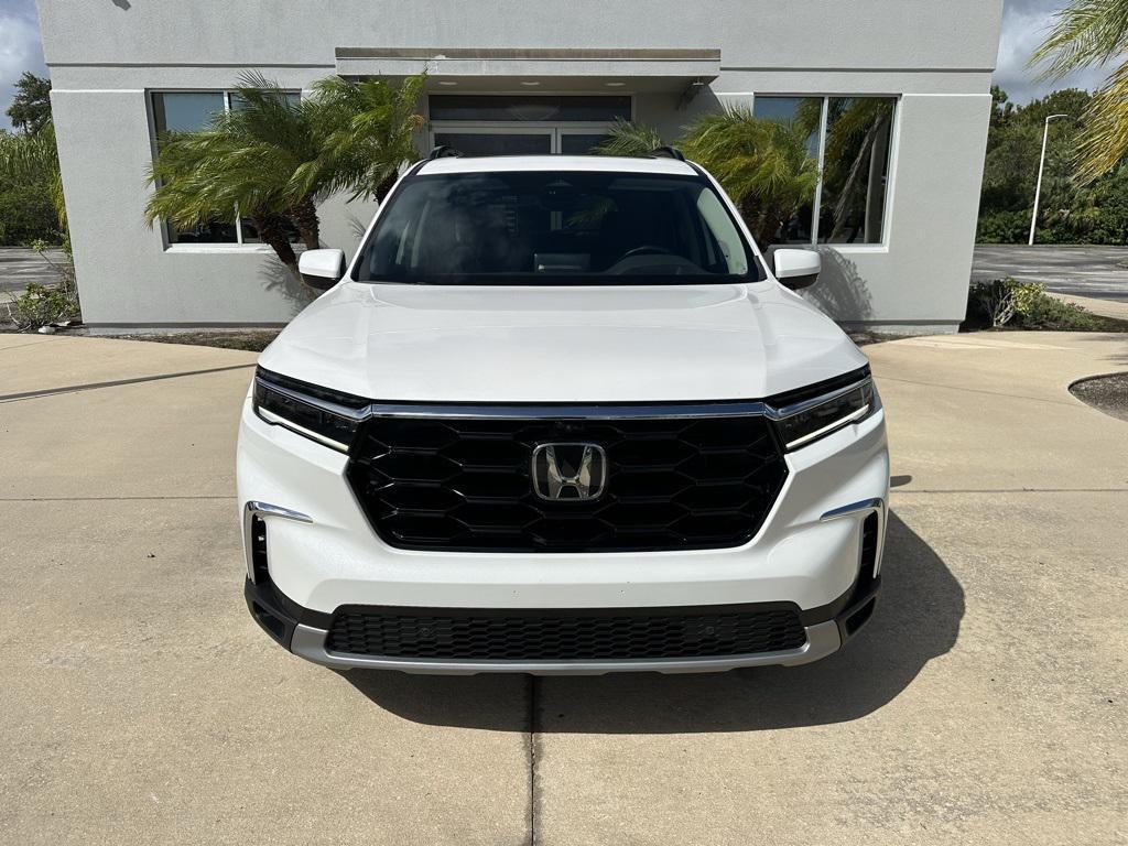 used 2024 Honda Pilot car, priced at $45,544