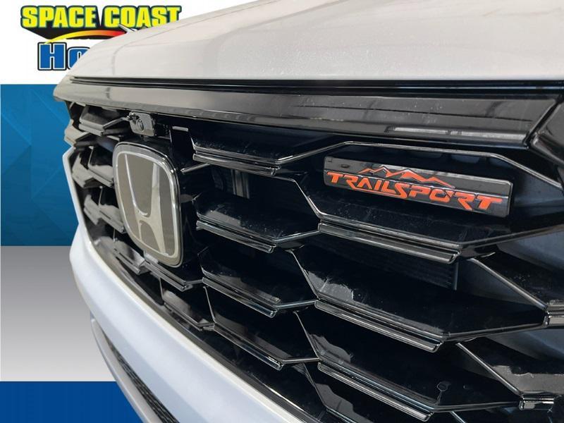 new 2025 Honda Pilot car, priced at $51,350