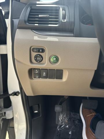 used 2021 Honda Pilot car, priced at $27,491