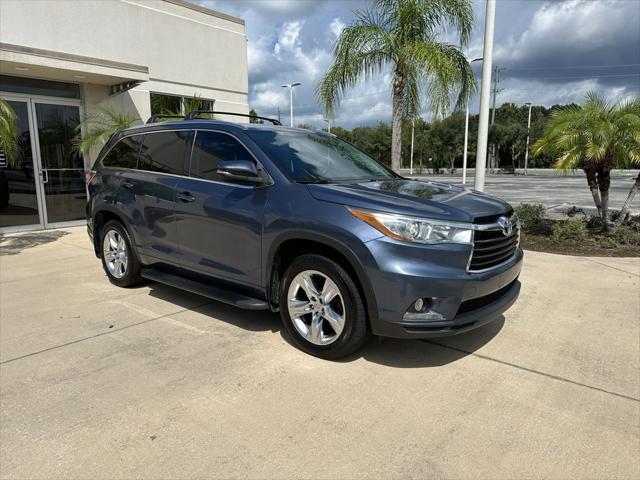 used 2015 Toyota Highlander car, priced at $14,999