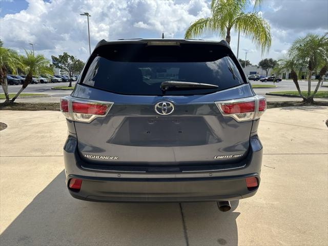 used 2015 Toyota Highlander car, priced at $14,999