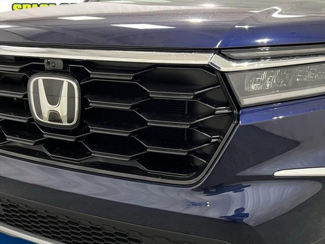 new 2025 Honda Pilot car, priced at $50,695