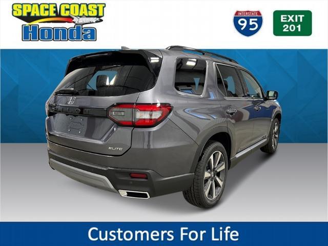 new 2025 Honda Pilot car, priced at $54,530