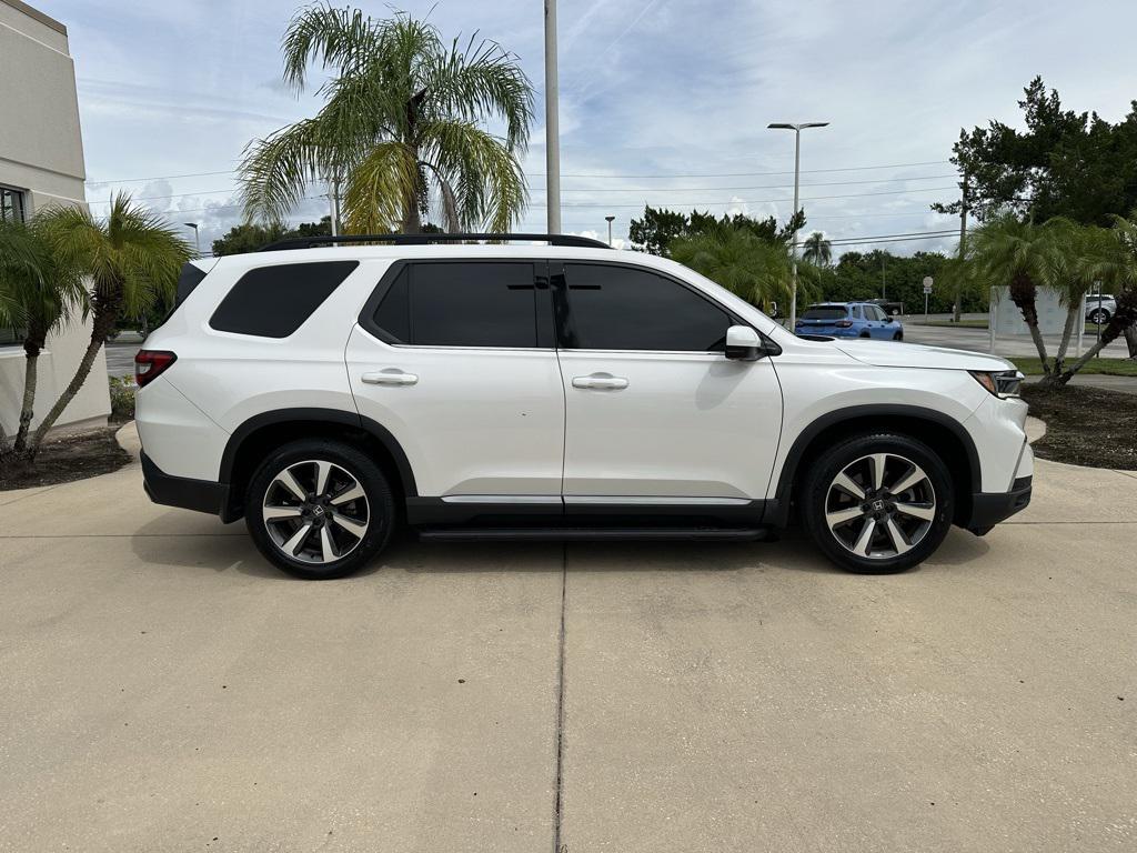 used 2023 Honda Pilot car, priced at $44,991