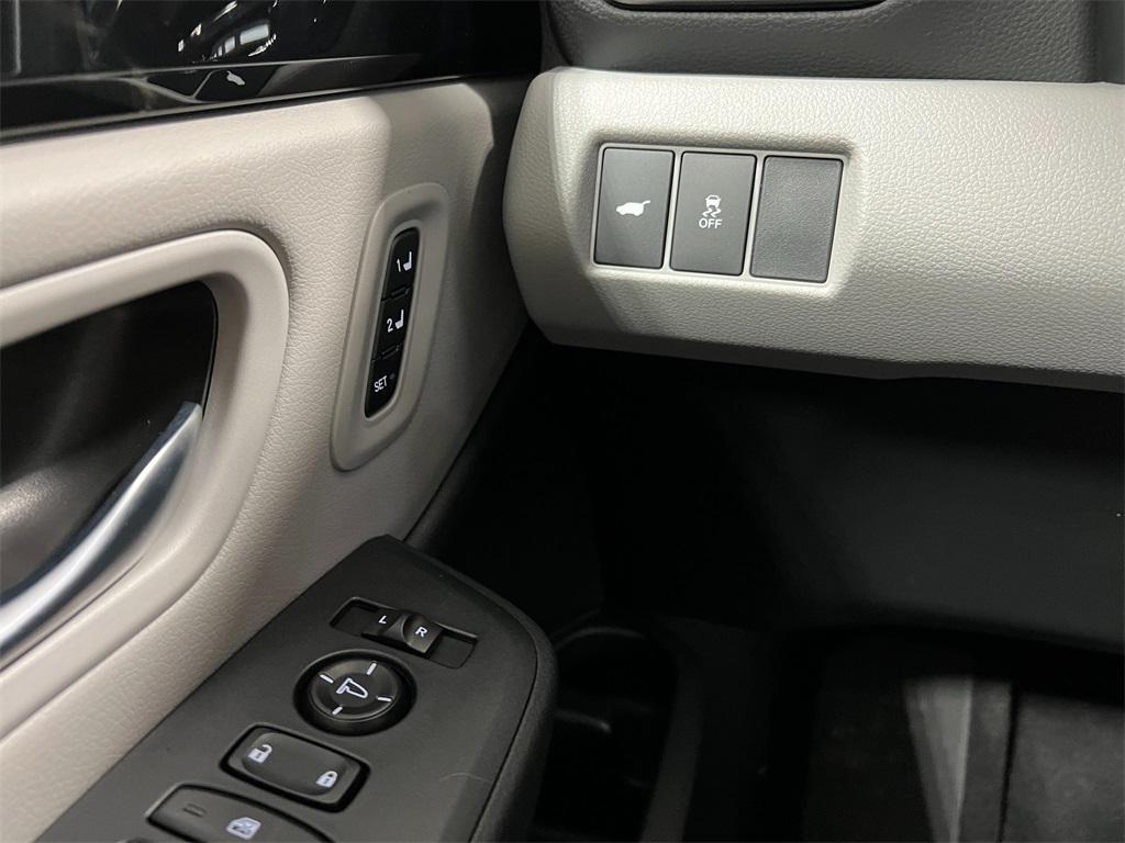 new 2025 Honda Pilot car, priced at $47,825