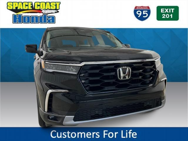 new 2025 Honda Pilot car, priced at $46,695