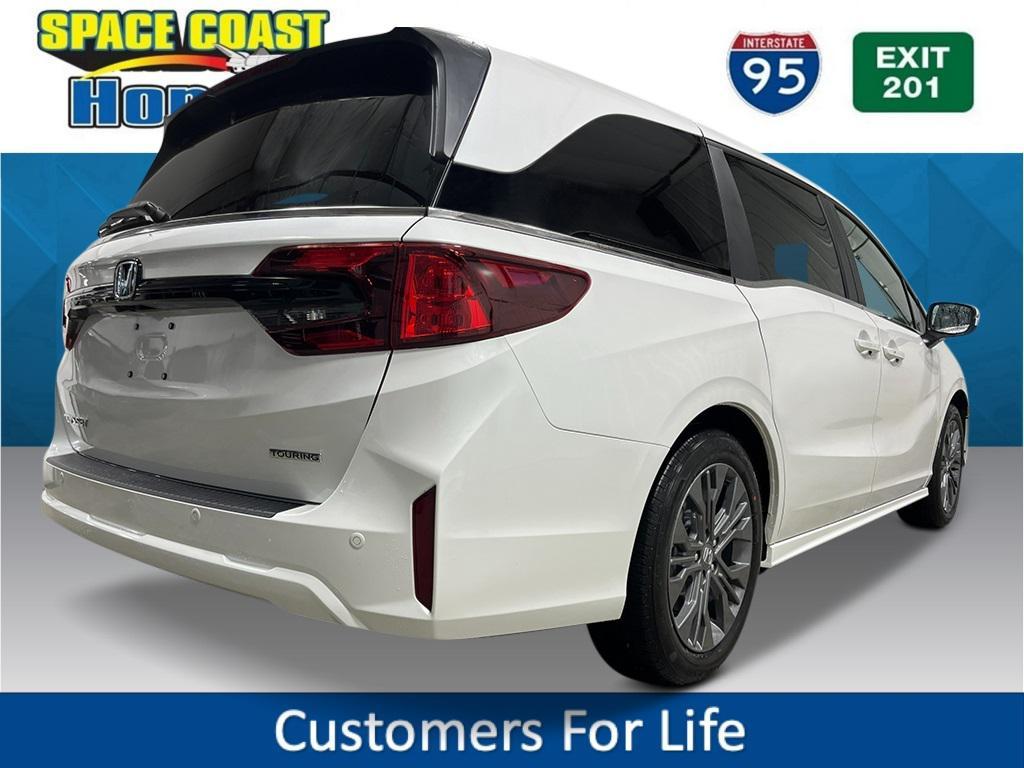new 2026 Honda Odyssey car, priced at $49,445
