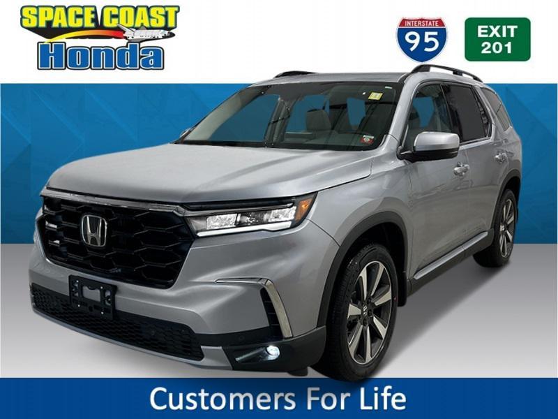 new 2025 Honda Pilot car, priced at $51,095