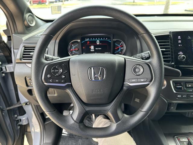 used 2022 Honda Pilot car, priced at $26,999