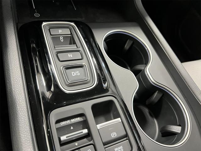 new 2025 Honda Pilot car, priced at $55,260