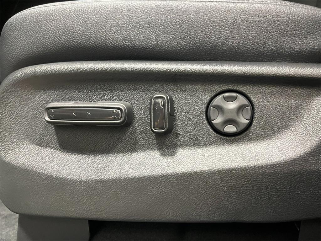 new 2026 Honda Odyssey car, priced at $45,685