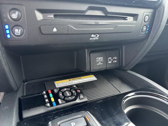 used 2022 Honda Pilot car, priced at $35,991