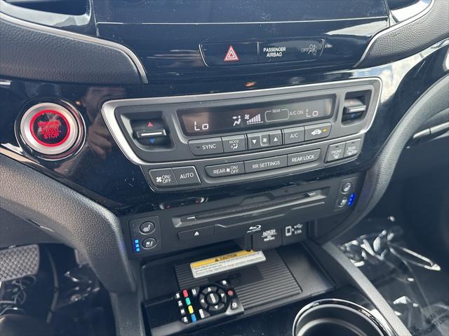 used 2022 Honda Pilot car, priced at $35,991