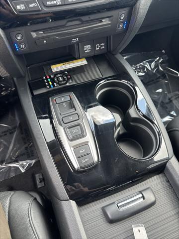 used 2022 Honda Pilot car, priced at $35,991