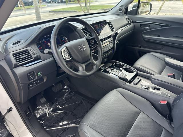 used 2022 Honda Pilot car, priced at $35,991