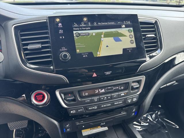 used 2022 Honda Pilot car, priced at $35,991