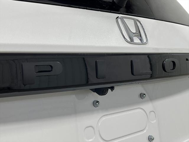 new 2025 Honda Pilot car, priced at $47,505