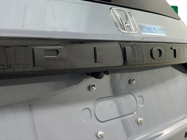 new 2025 Honda Pilot car, priced at $56,485