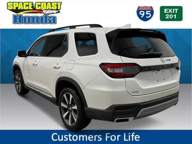 new 2025 Honda Pilot car, priced at $54,985