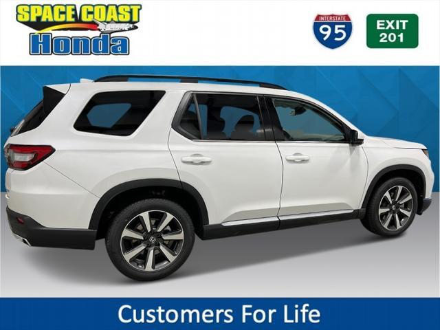 new 2025 Honda Pilot car, priced at $54,985