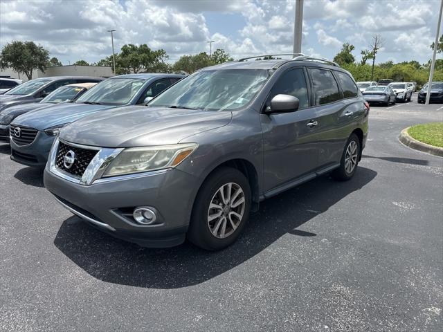 used 2015 Nissan Pathfinder car, priced at $9,991