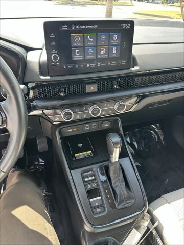 used 2024 Honda CR-V car, priced at $31,881