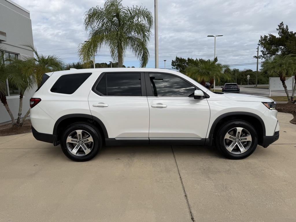 used 2023 Honda Pilot car, priced at $33,999