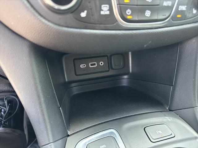 used 2024 Chevrolet Equinox car, priced at $22,941