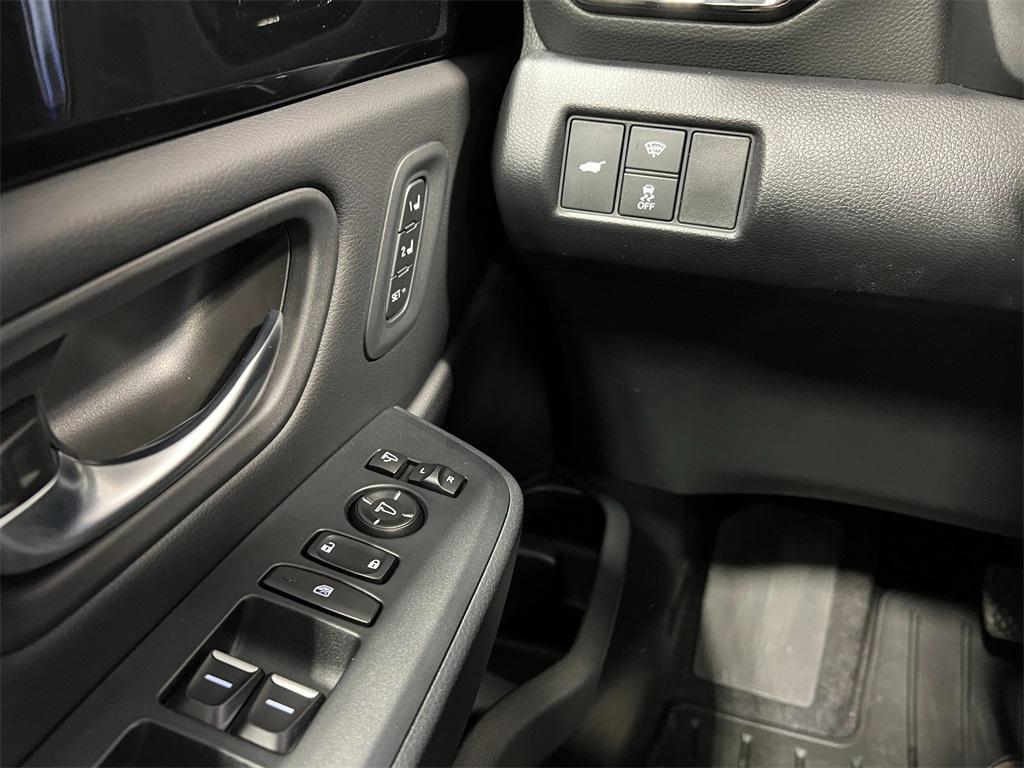 new 2025 Honda Pilot car, priced at $50,895