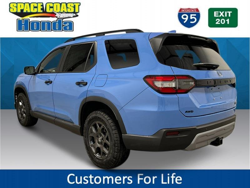 new 2025 Honda Pilot car, priced at $51,305