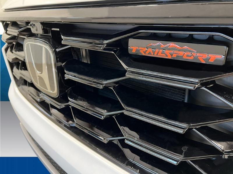 new 2025 Honda Pilot car, priced at $51,350