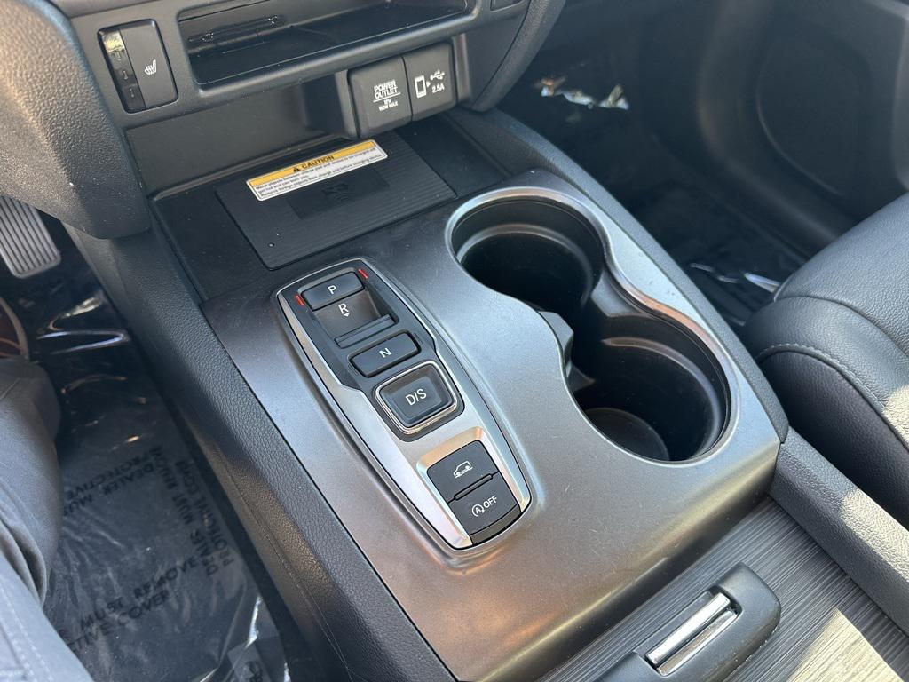 used 2022 Honda Pilot car, priced at $31,991
