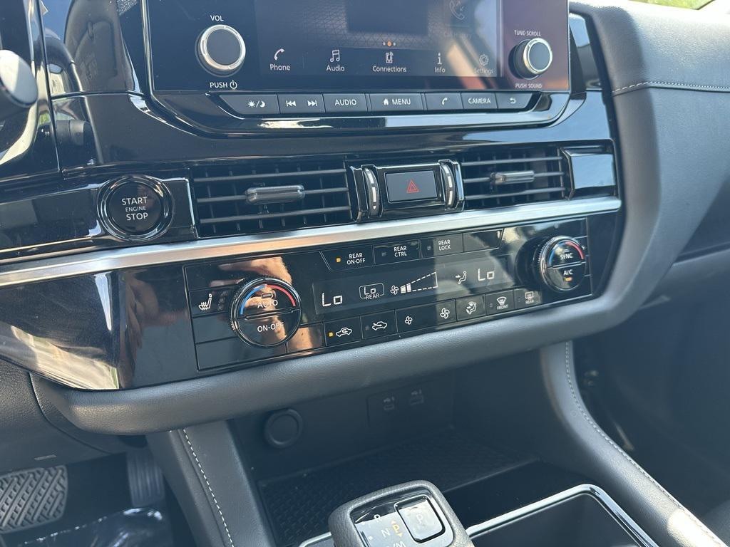 used 2025 Nissan Pathfinder car, priced at $30,359