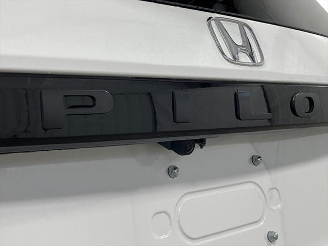 new 2025 Honda Pilot car, priced at $48,180