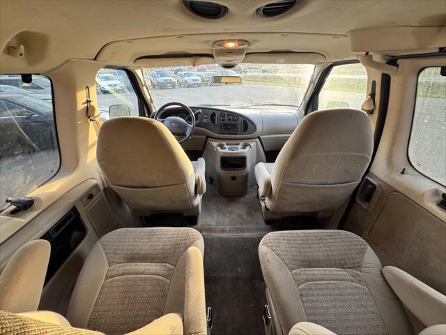 used 2003 Ford E150 car, priced at $2,999