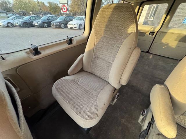 used 2003 Ford E150 car, priced at $2,999