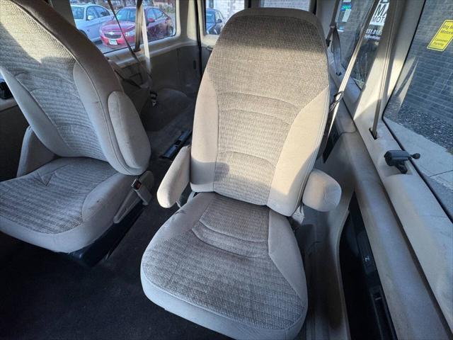 used 2003 Ford E150 car, priced at $2,999