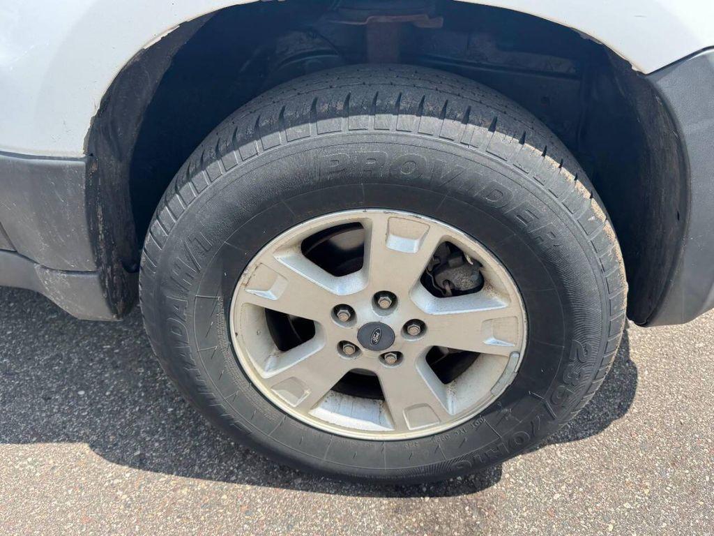 used 2006 Ford Escape car, priced at $3,999