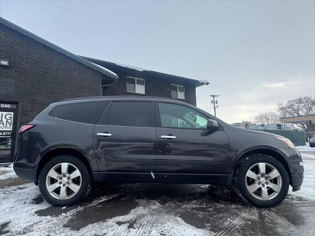 used 2014 Chevrolet Traverse car, priced at $3,999