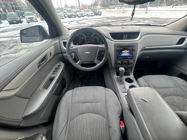 used 2014 Chevrolet Traverse car, priced at $3,999