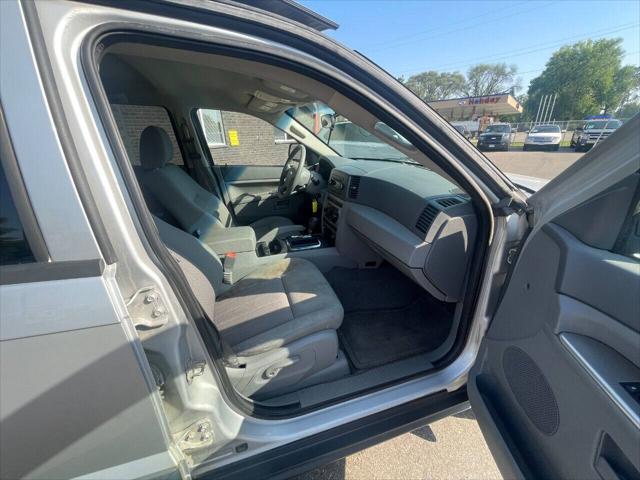 used 2006 Jeep Grand Cherokee car, priced at $4,599