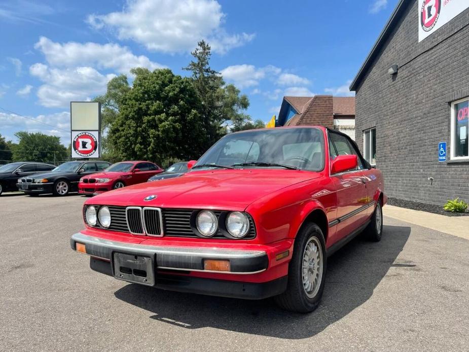 used 1990 BMW 325 car, priced at $27,777