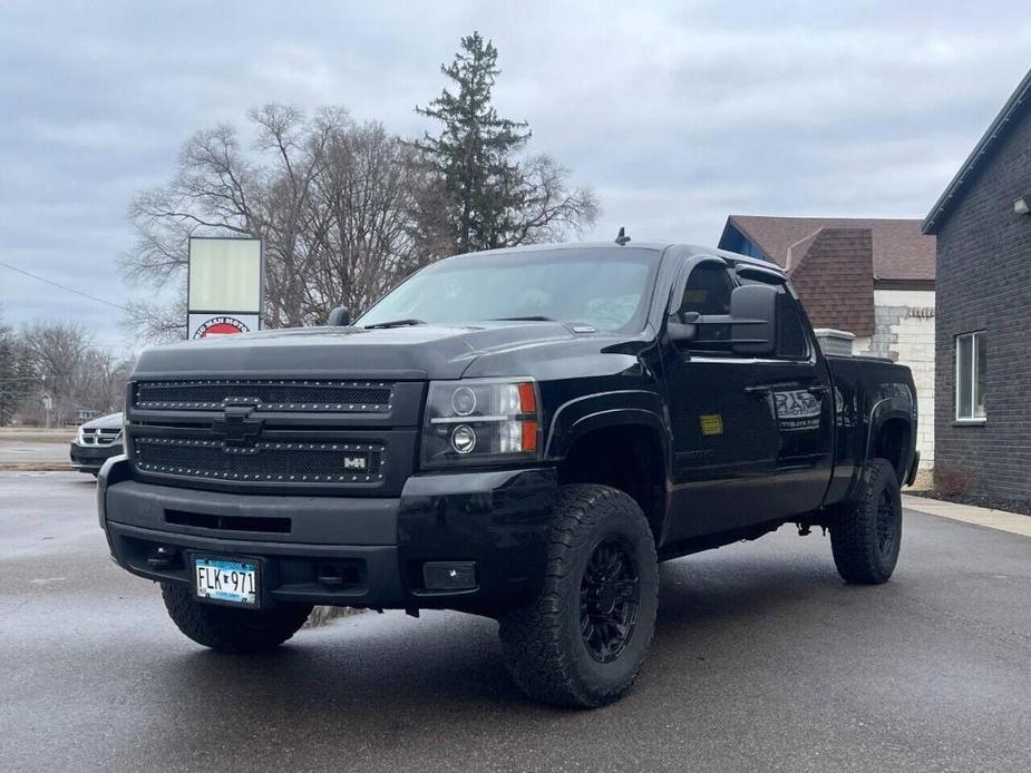 used 2009 Chevrolet Silverado 2500 car, priced at $12,999