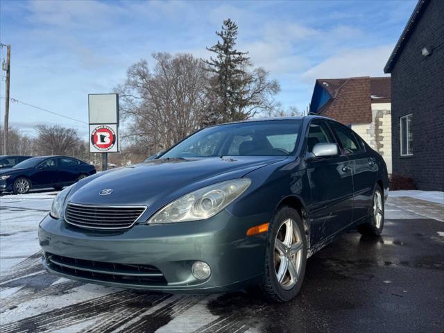 used 2005 Lexus ES 330 car, priced at $3,599