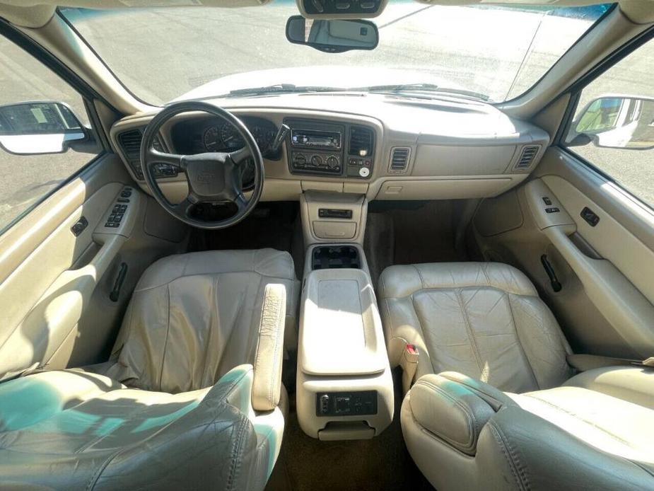 used 2002 Chevrolet Tahoe car, priced at $3,599